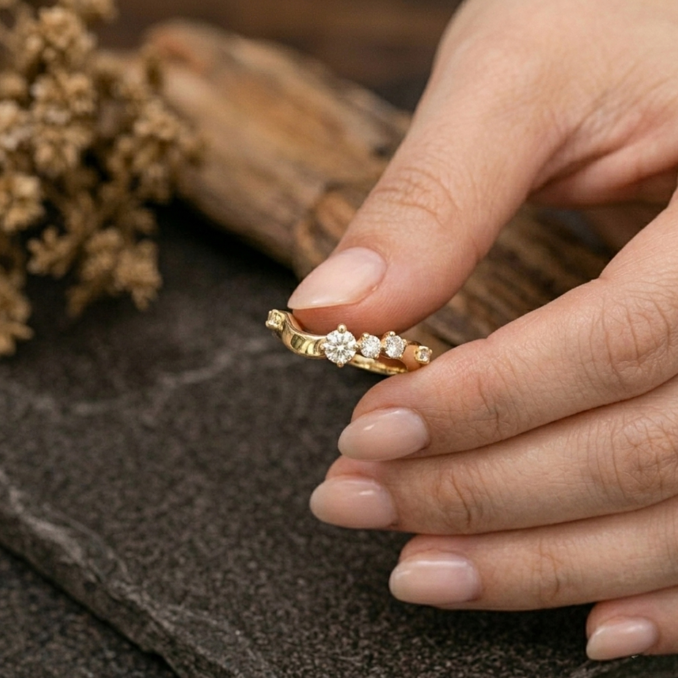 Vintage Round Cut Diamond Band/Yellow Gold Minimalist Engagement Ring/Matching Wedding Band/French Pave Moissanite Ring/Antique Luxury Gift