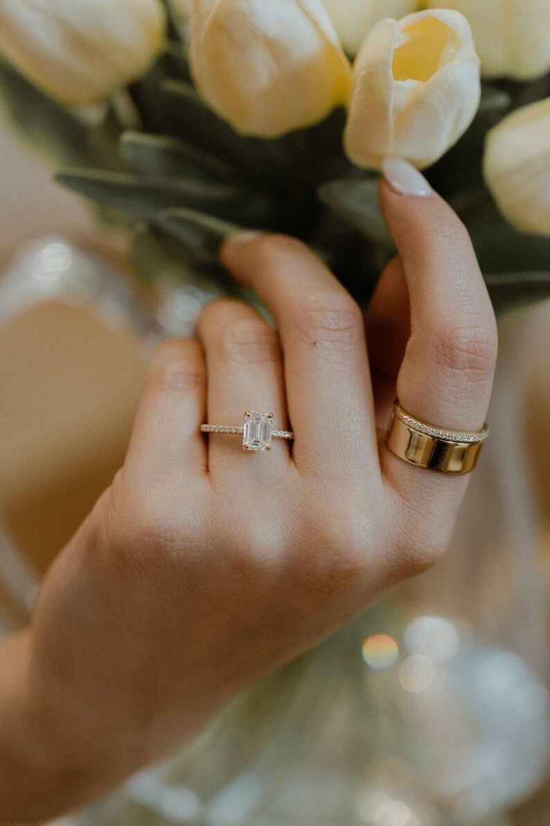 2.5ct Emerald Cut Moissanite Engagement Ring, Solitaire Moissanite Gold Promise Ring, Bridal Wedding Ring, Delicate Anniversary Ring Gifts