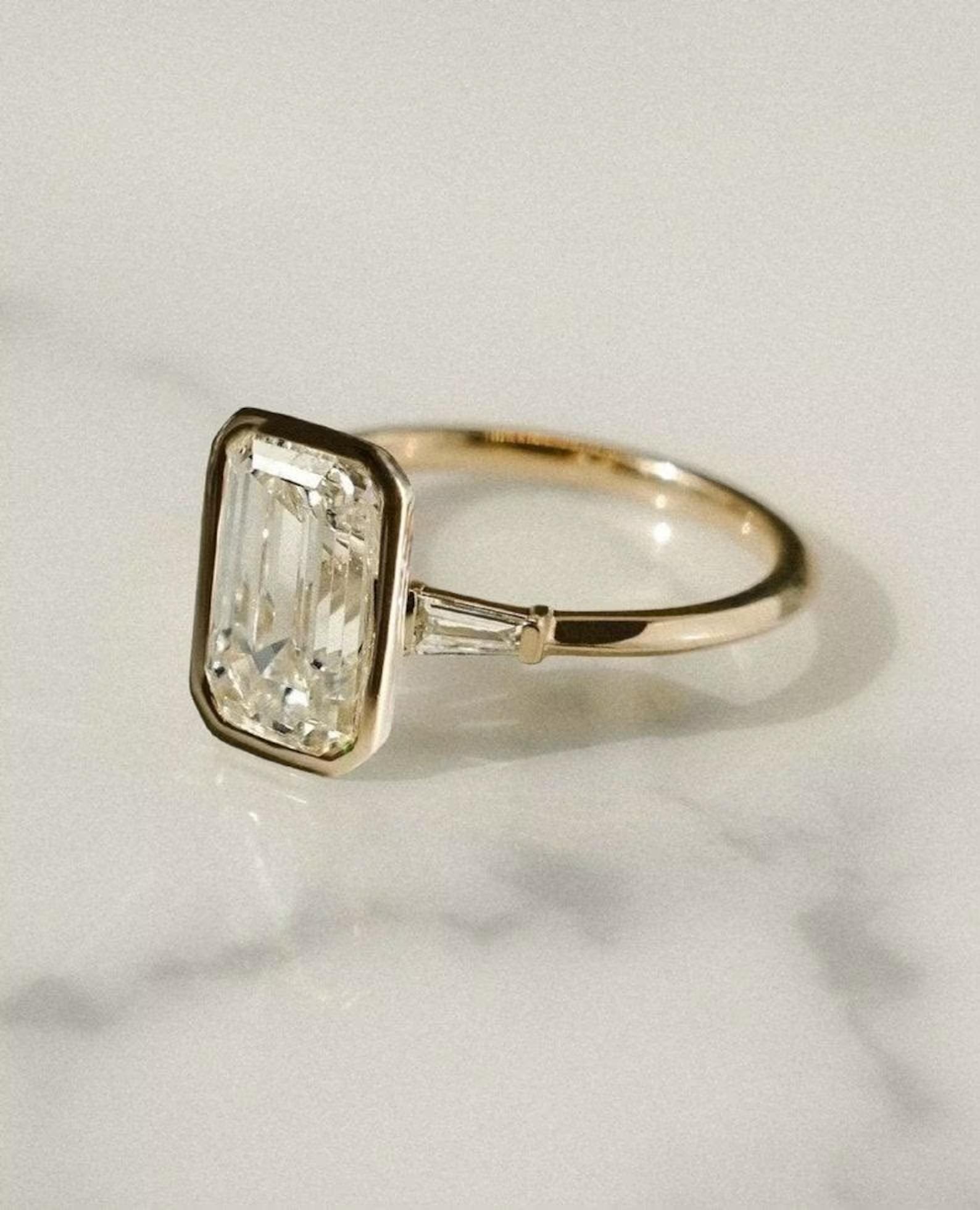 2 CT Emerald Cut Moissanite Engagement Ring, Three Stone Wedding Ring, Full Bezel Set Baguette Cut Side Tapper Ring Anniversary Ring For Her