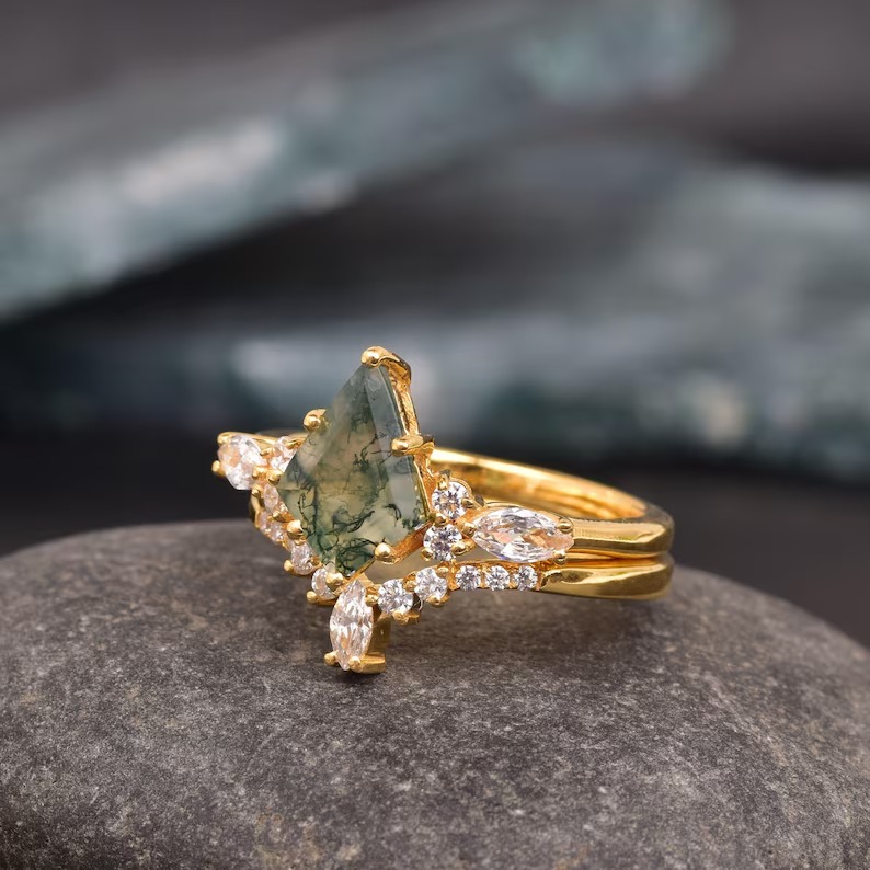 3pcs kite cut moss agate engagement ring set 14k rose gold art deco unique wedding bridal ring set moissanite ring for women fine jewelry