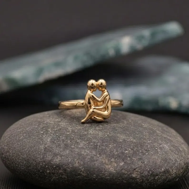 925 Sterling Silver Lesbian Ring, Promise Ring, Couple Ring, Lesbian Pride Jewelry, Male & Female Kissing Pride Ring, Couple Kissing Ring