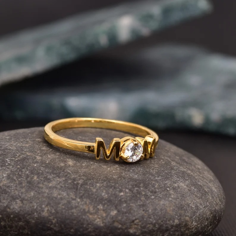 14K Gold Moissanite Mom Ring, Mama Ring, Gift for Mom, Personalized Gift For Mom, Mother's Ring Silver, Script Mom Ring, Minimalist Mom Ring