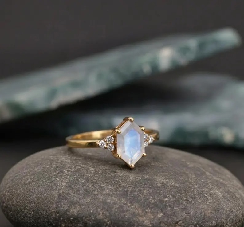 Hexagon Rainbow Moonstone Ring, 18K Gold Ring, June Birthstone Ring, Ring for Women, Handmade Jewelry, Gift for Women, Solitaire Gold Ring