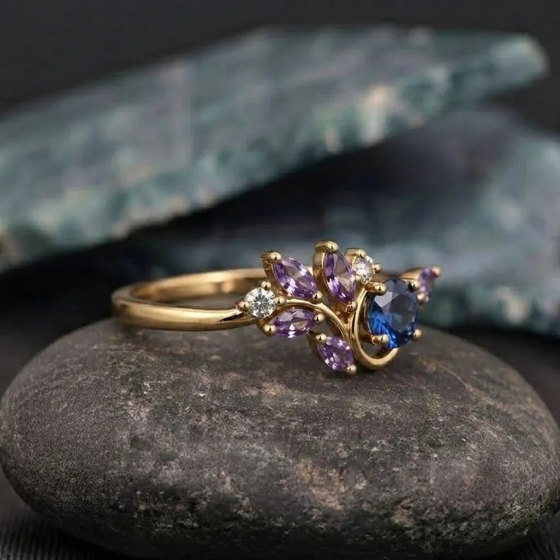 Blue Sapphire & Purple Amethyst Leaf Cluster Ring, Gold Statement Ring, Vintage Inspired Cocktail Ring, Boho Jewelry, Elegant Gift For Her