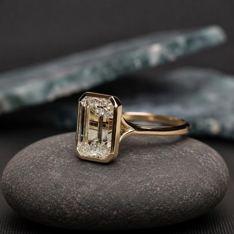 3 CT Emerald Cut Moissanite Engagement Ring 14K Gold Ring Bezel Set Wedding Rings Moissanite Bezel Set Solitaire Ring Promise Ring for Women