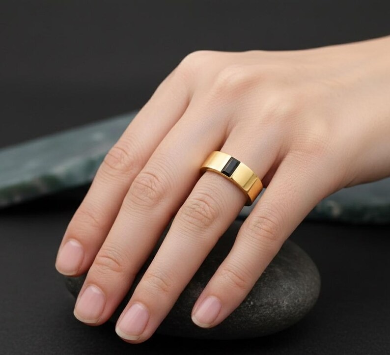 Black Onyx Wedding Band, Baguette Cut Onyx Band, Black Gold Ring Men's Smooth Hammered Stacking Matching Band Vintage Ring, Valentine Gift