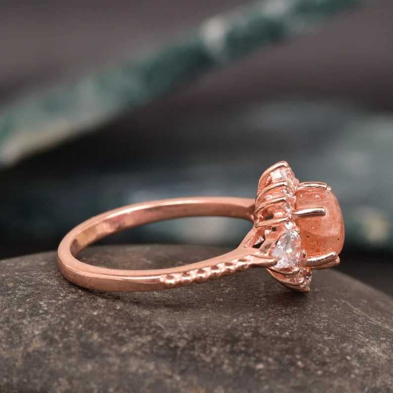 Round Cut Natural Sunstone Engagement Ring, Gemstone Heal Crystal Ring, Energy Jewelry Gift Women, Promise Ring, Minimalist Wedding Ring