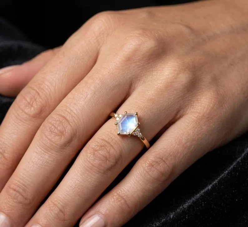 Hexagon Rainbow Moonstone Ring, 18K Gold Ring, June Birthstone Ring, Ring for Women, Handmade Jewelry, Gift for Women, Solitaire Gold Ring