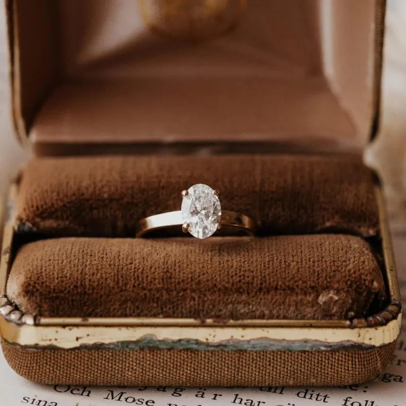 Oval Cut Moissanite Engagement Ring, 14K Solid Gold Solitaire Ring, Anniversary Ring Gift For Wife Diamond Ring, Minimalist Wedding Jewelry