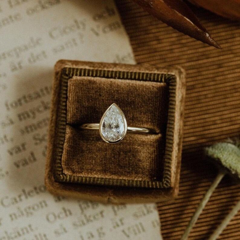 2CT Pear Cut Moissanite Engagement Ring, 14K Yellow Gold Ring, Bezel Set Solitaire Ring, Minimalist Bridal Ring for Her, Personalized Gift