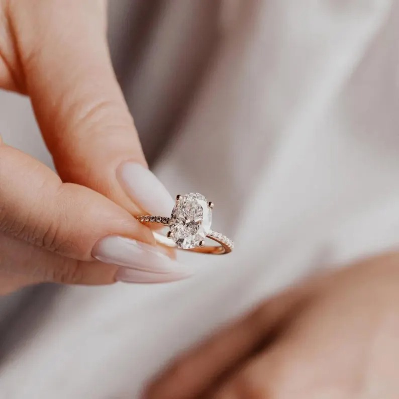 Oval Cut Moissanite Engagement Ring, 14K Solid Gold Solitaire Ring, Anniversary Ring Gift For Wife Diamond Ring, Minimalist Wedding Jewelry