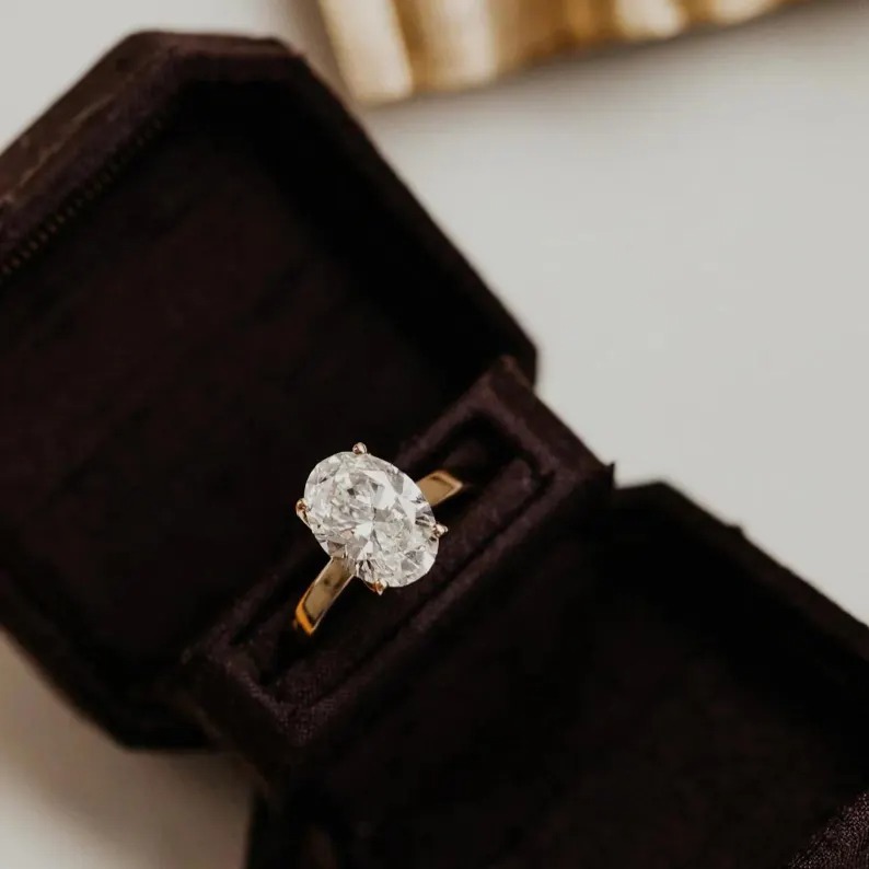 Oval Cut Moissanite Engagement Ring, 14K Solid Gold Solitaire Ring, Anniversary Ring Gift For Wife Diamond Ring, Minimalist Wedding Jewelry