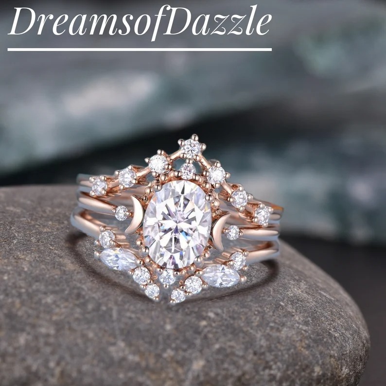 1.5ct Vintage Moon Engagement Ring Celestial Wedding Ring Set Oval Cut Moissanite Engagement Ring Set Rose Gold Women Bridal Set Unique