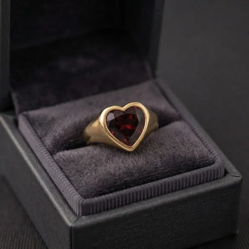 Heart Cut Garnet Bezel Engagement Ring, 9K Rose Gold Solitaire Ring, January Birthstone Heart Shape Ring Gift for Her, Promise Gift Ring