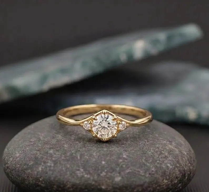 Minimalist Gold Engagement Ring, Round Cut Moissanite Ring, Dainty Promise Ring, Vintage Style Bridal Ring, Unique Wedding Ring Gift for Her