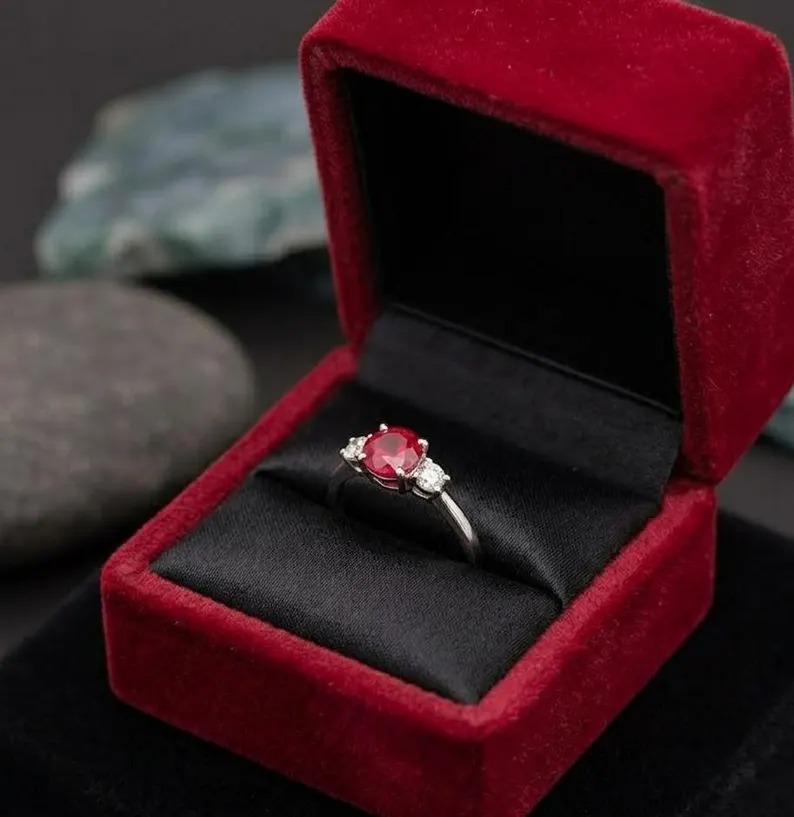 Ruby Engagement Ring For Women, Vintage Diamond Accents, Christmas Gift, Ruby Round Cut 14K Solid Gold Ring, Minimalist Birthstone Jewelry