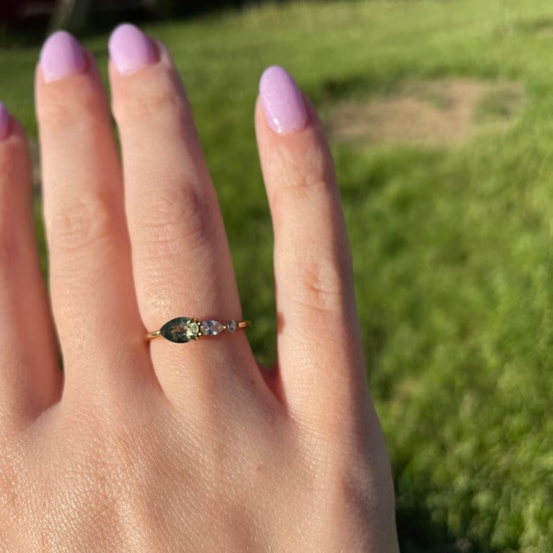 Vintage Moss Agate Ring Engagement Ring, Pear Cut Gems, Art Deco Moissanite Wedding Band,3 Stone Unique Women Bridal Promise Ring, Rose gold