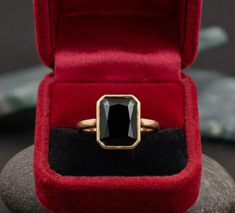 Emerald Cut Black Onyx Engagement Ring, Vintage Black Gemstone Unique Bridal Ring, Bezel Set Solitaire Onyx Ring, Anniversary Handmade Gift