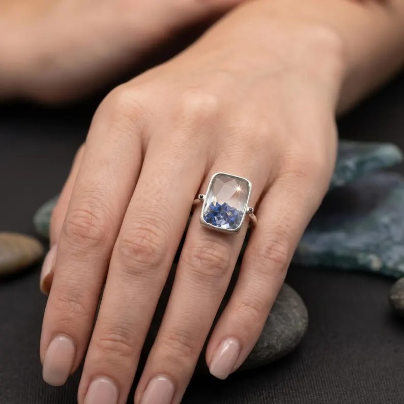 Rectangle Shaker Ring, Minimalist Statement Ring, Sterling Silver Shaker Ring Princess Shaped Sapphire Shaker Ring, Modern Geometric Jewelry