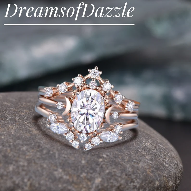 1.5ct Vintage Moon Engagement Ring Celestial Wedding Ring Set Oval Cut Moissanite Engagement Ring Set Rose Gold Women Bridal Set Unique