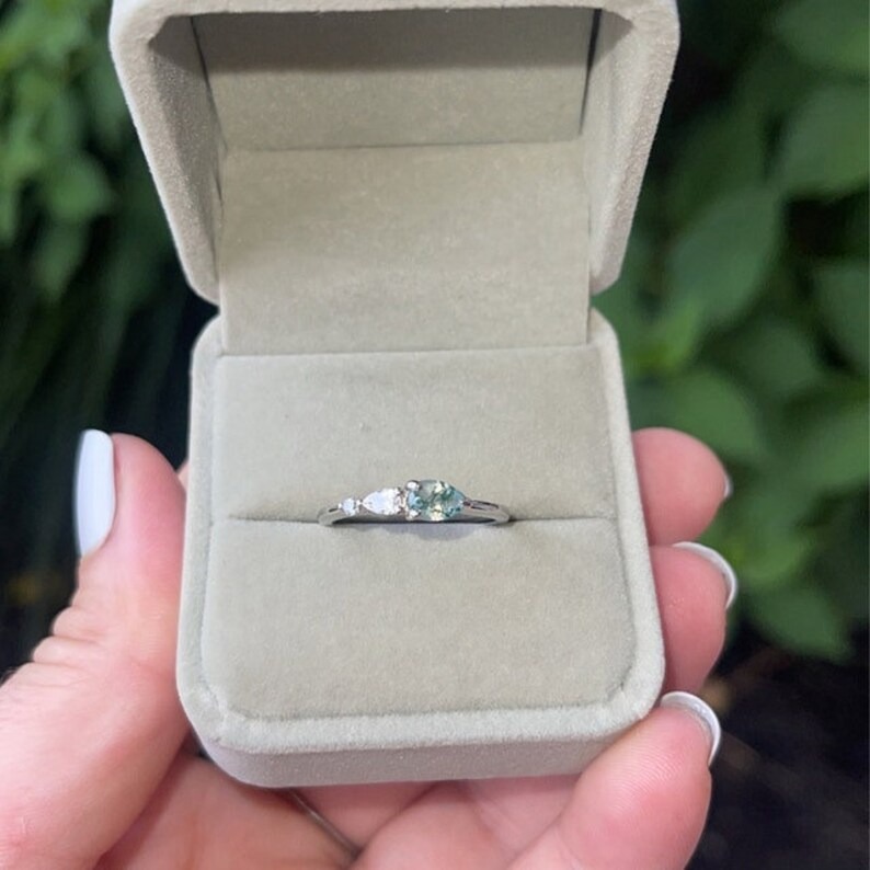 Vintage Moss Agate Ring Engagement Ring, Pear Cut Gems, Art Deco Moissanite Wedding Band,3 Stone Unique Women Bridal Promise Ring, Rose gold