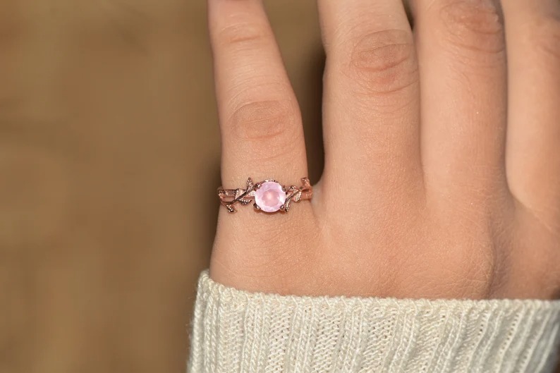 1ct Round Cut Natural Pink Rose Quartz Ring Rose Gold Simple Engagement Rings Leaf Solitaire Ring Heal Crystal Ring Natural Stone Ring Gift