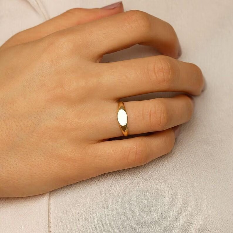 14k Solid Gold Tiny Signet Ring, Delicate Personalized Pinky Ring For Women-Vintage Engravable Gold Name Ring, Handmade Jewelry, Bridal Gift