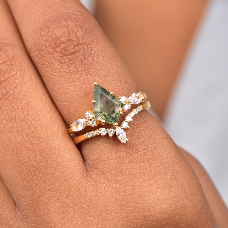 3pcs kite cut moss agate engagement ring set 14k rose gold art deco unique wedding bridal ring set moissanite ring for women fine jewelry