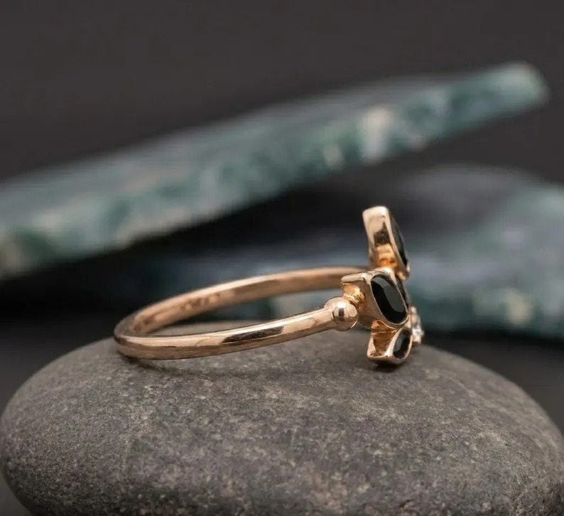 Floral Leaf Marquise Cut Onyx Ring, Dainty Diamond Accent Engagement Ring, Proposal Ring, Nature Inspired Ring For Her, Black Onyx Leaf Ring