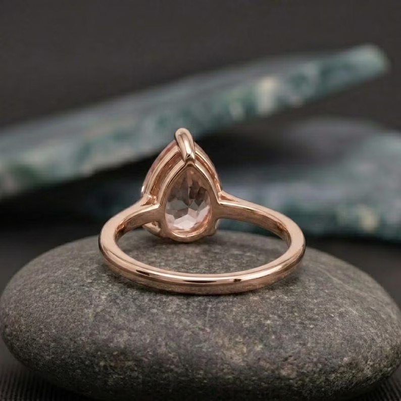 Rose Quartz Ring, Pear Pink Gemstone Engagement Ring, 18k Solid Gold, Natural Gemstone, Stackable Ring, Birthstone Jewelry, Gift for Mom