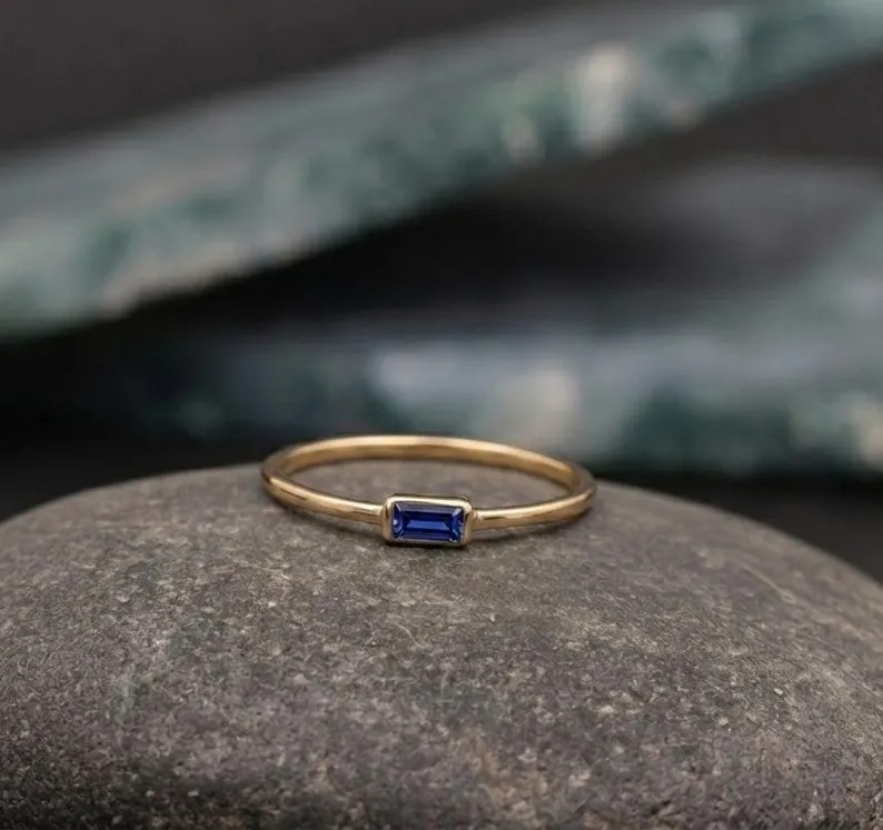 14k Gold Blue Sapphire Engagement Ring, Dainty Baguette Cut Sapphire Ring, September Birthstone Ring, Vintage Baguette Gold Stacking Ring