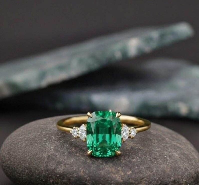 Green Emerald Engagement Ring, Classic Gold Ring with Diamond Accents, Bridal Jewelry, Anniversary Gift for Women, Green Gemstone Gift Ring
