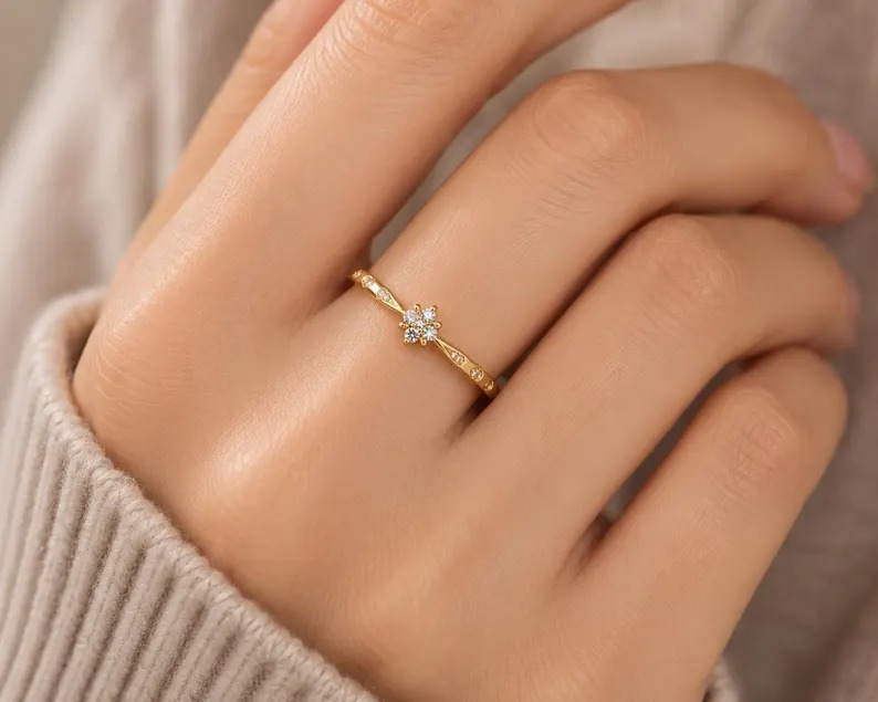 Round Cut Moissanite Flower Cluster Ring, Vintage Diamond Accent Engagement Ring, Anniversary & Wedding Promise Ring For Her, Christmas Gift