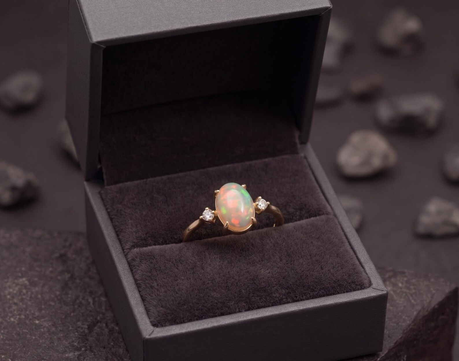 Oval Shape Fire Opal Engagement Ring, 14K Solid Gold, Vintage Style Three Stone Promise Ring, Luxury October Birthstone Ring, Gift for Her