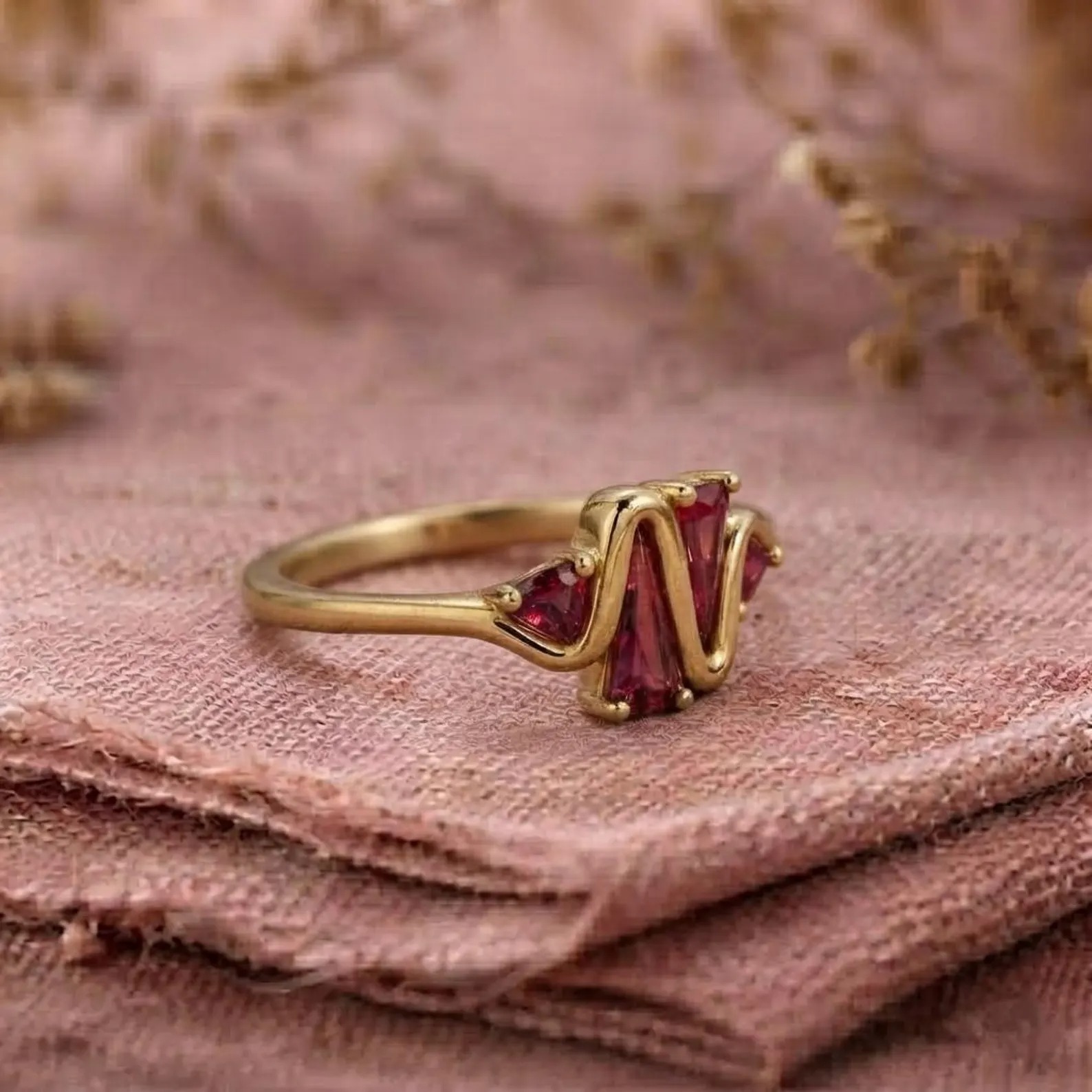Ruby Trillion Cut Ring, Gold Curved Band, Red Gemstone Ruby Statement Ring, Minimalist Promise Ring, Dainty Women’s Jewelry, Gift for Her