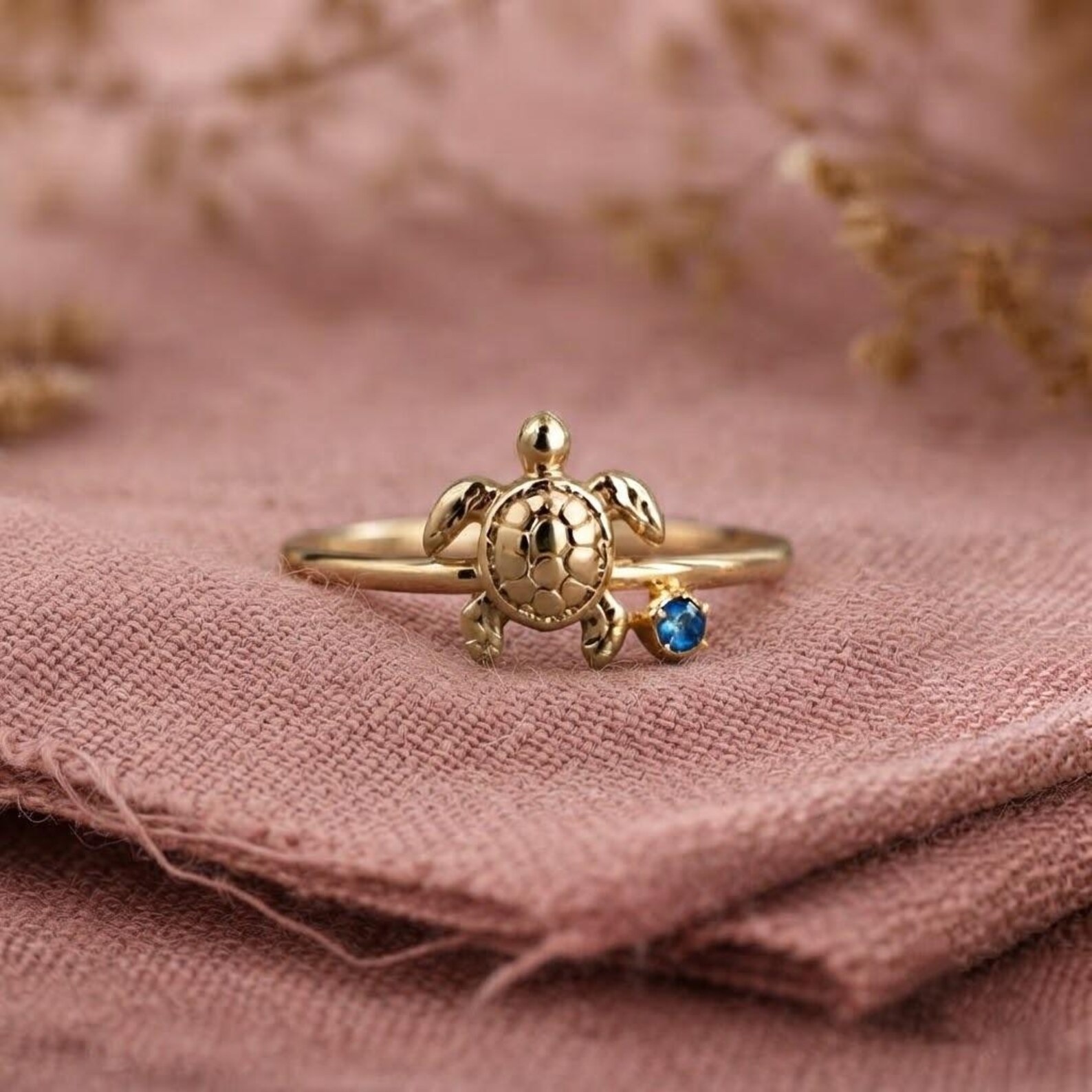 14k Gold Turtle Ring, Solid Gold Tortoise Ring, Dainty Blue Gemstone Ring, Dainty Beach Ring, Minimalist Animal Ring, Nature Jewelry for Her
