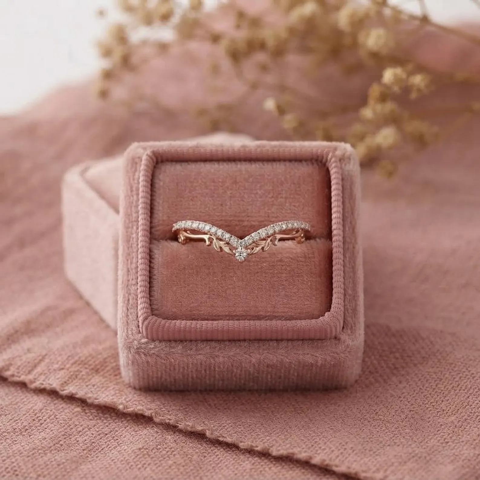 Curved Moissanite Wedding Band, V Shape Chevron Ring, Round Moissanite Leaf Band, Dainty Stacking Bridal Contour Ring, Diamond Alternative