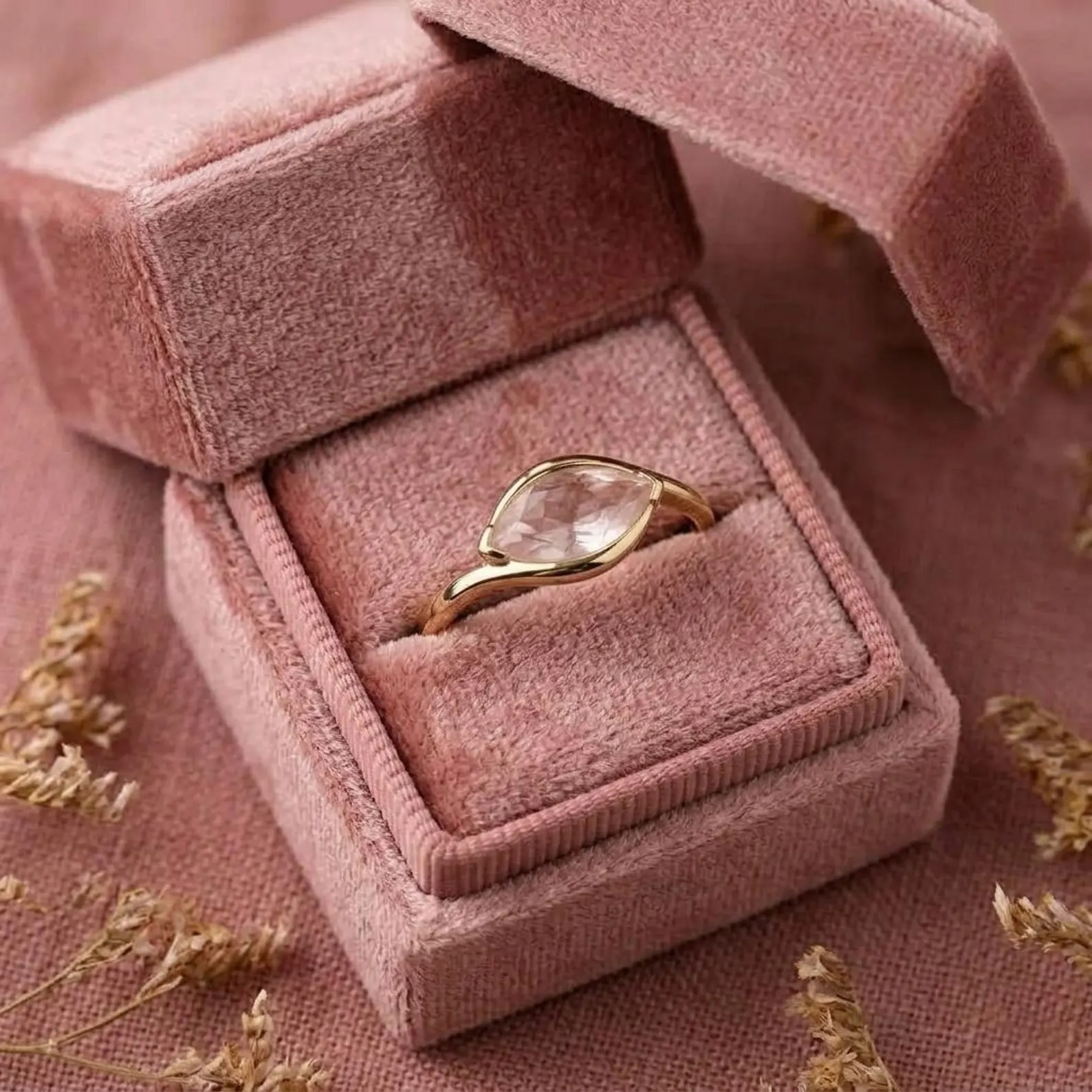 Dainty Marquise Cut Rose Quartz Ring, Minimalist Rose Ring, Promise Gift for Girlfriend, 925 Sterling Silver Solitaire Pink Gemstone Ring