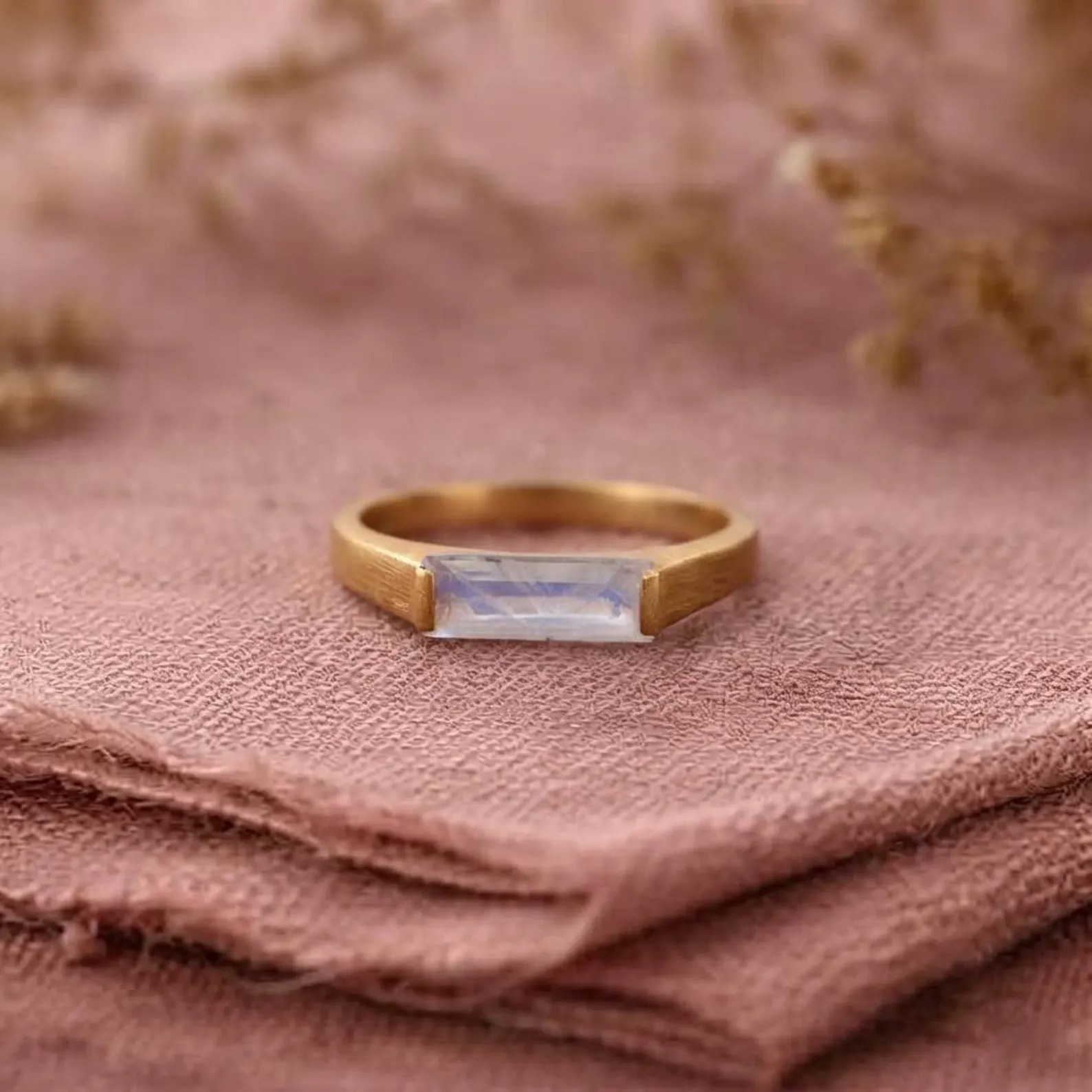 Natural Moonstone Rectangle Bar Ring, 18K Gold Filled 925 Sterling Silver Ring, Handmade Ring, Wedding Jewelry, White Rainbow, Gift Ring