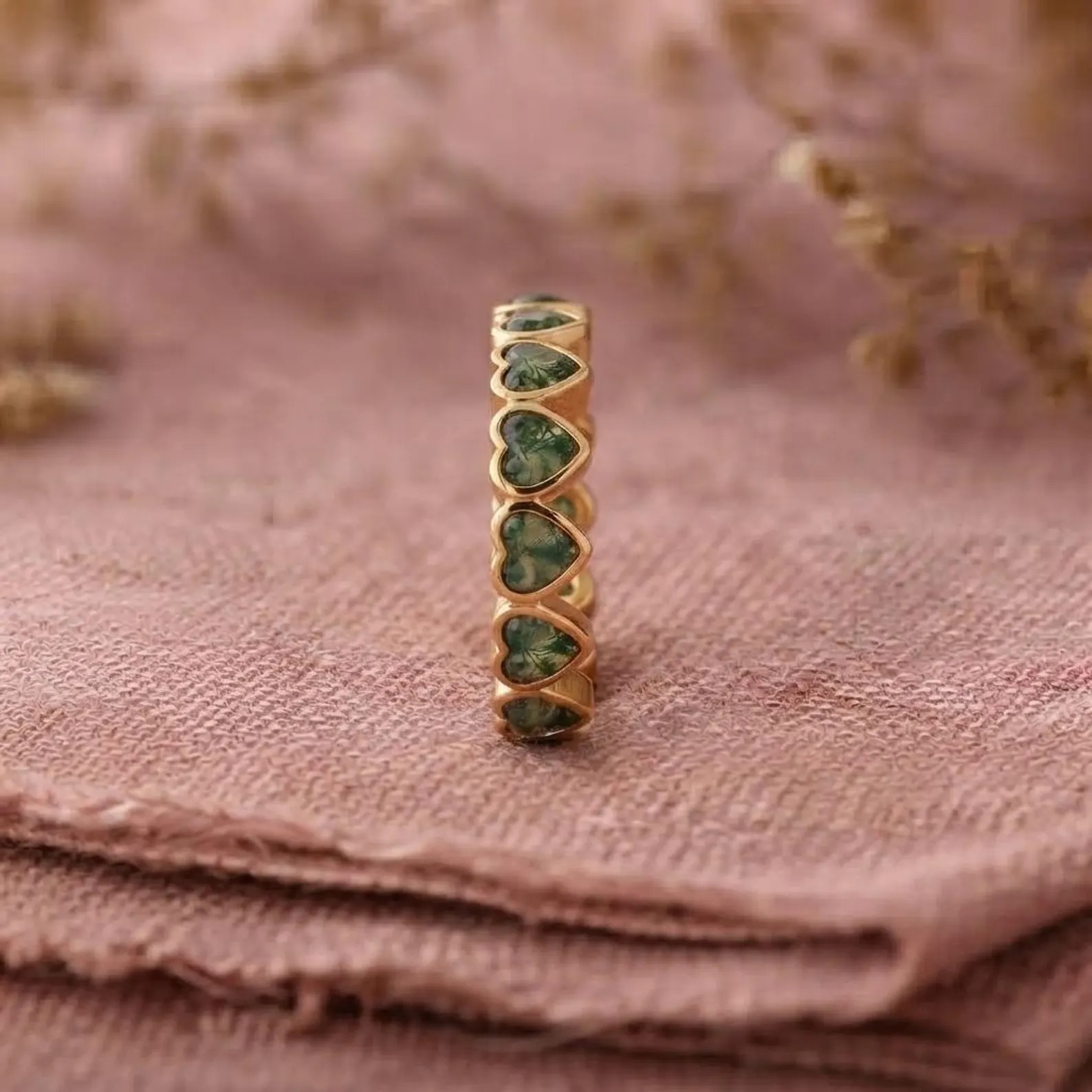 Moss Agate Heart Eternity Band, 14k Gold Bezel Set Green Agate Ring, Full Heart Ring, Stacking Wedding Band, Unique Valentine Gift For Her