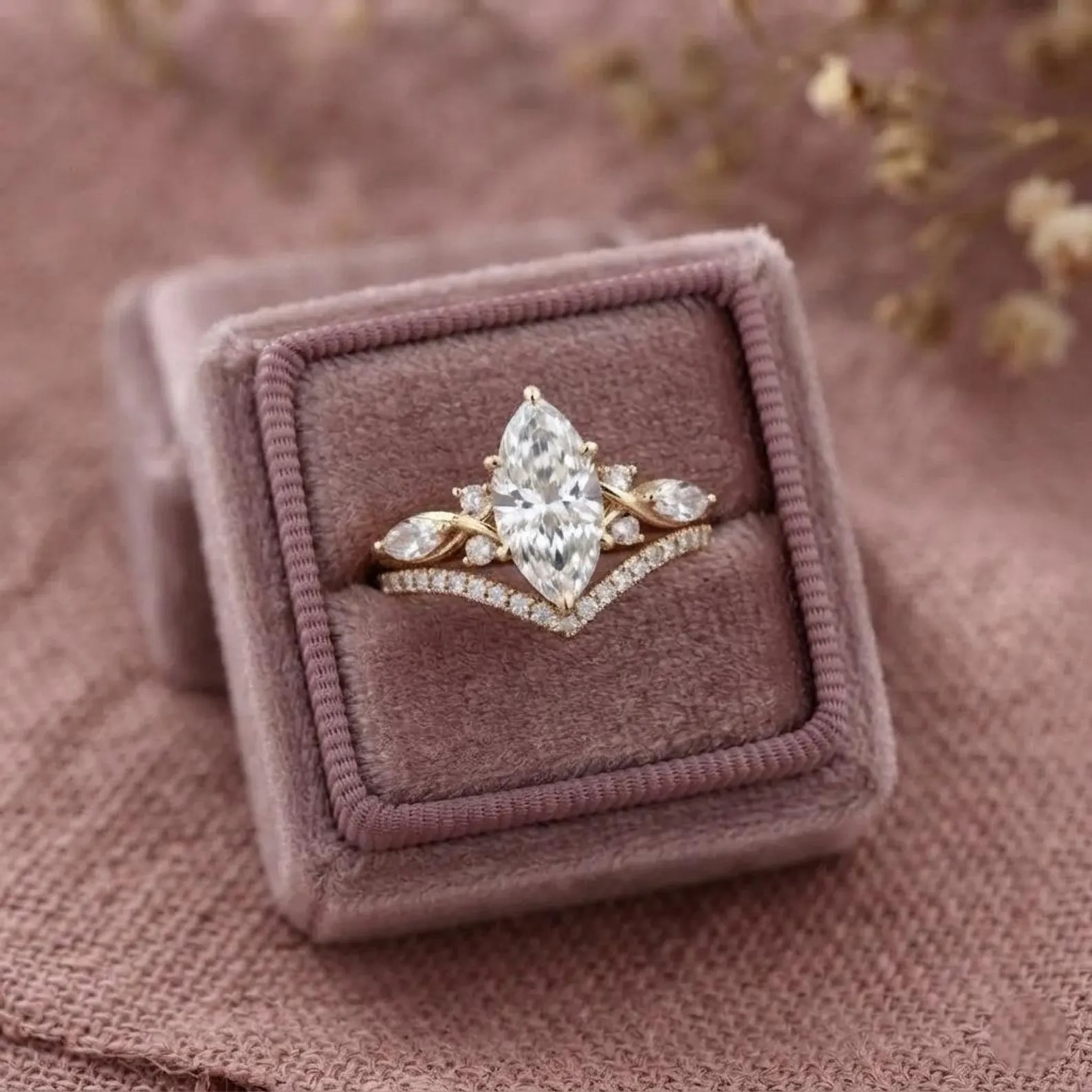 Marquise Cut Moissanite Engagement Ring Set, Gold Bridal Ring Set, Diamond Cluster Wedding Stacking Band, Anniversary Ring, Gift For Wife
