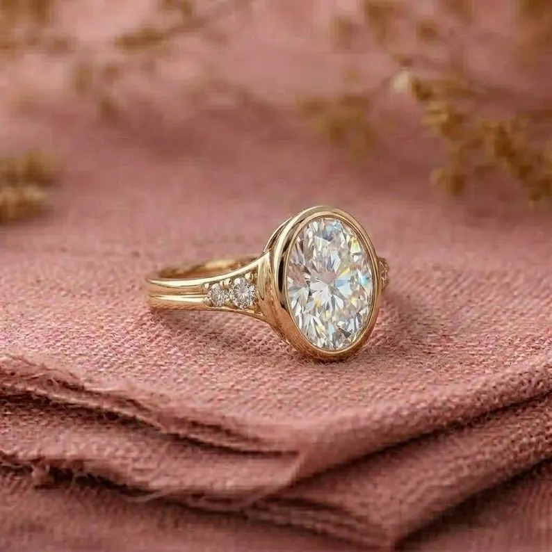 Oval Cut Bezel Engagement Ring, Moissanite Wedding Ring, 14K Gold Ring, Bezel Set Cluster Ring, Anniversary Ring, Promise Ring, Gift for Her