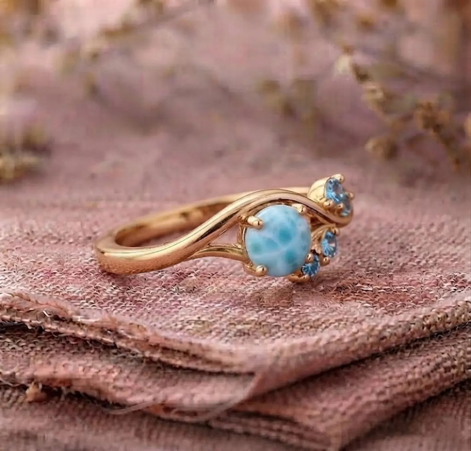 Larimar Ring with Aquamarine, Round Larimar Gemstone Ring, Ocean Blue Ring, Gold Floral Gift Ring, Botanical Jewelry, Nature Inspired Gift