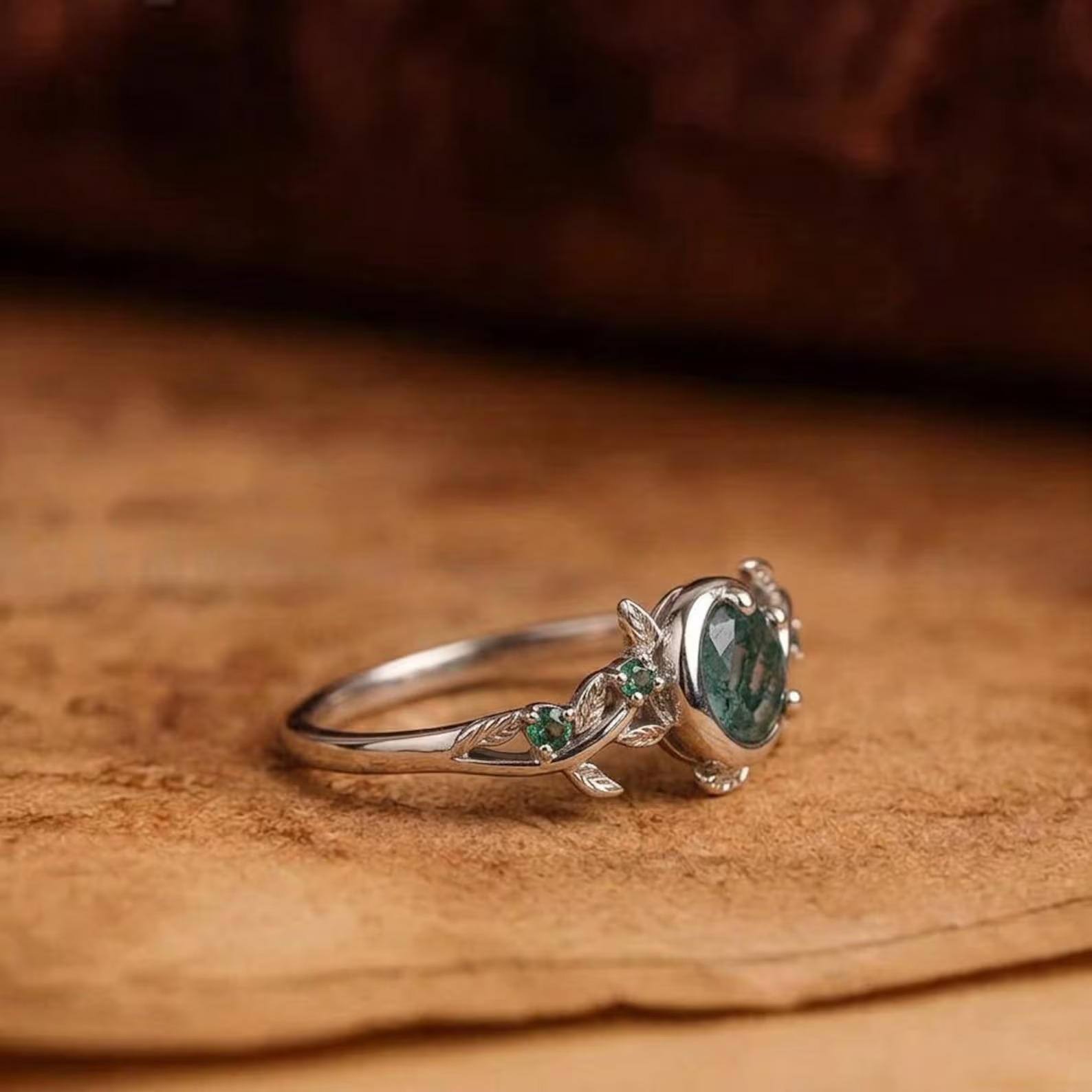 Moss Agate Gold Ring • Round Moss Agate Ring • Leaf Vine Nature Design • Handmade Green Stone Ring • Round Emerald Ring