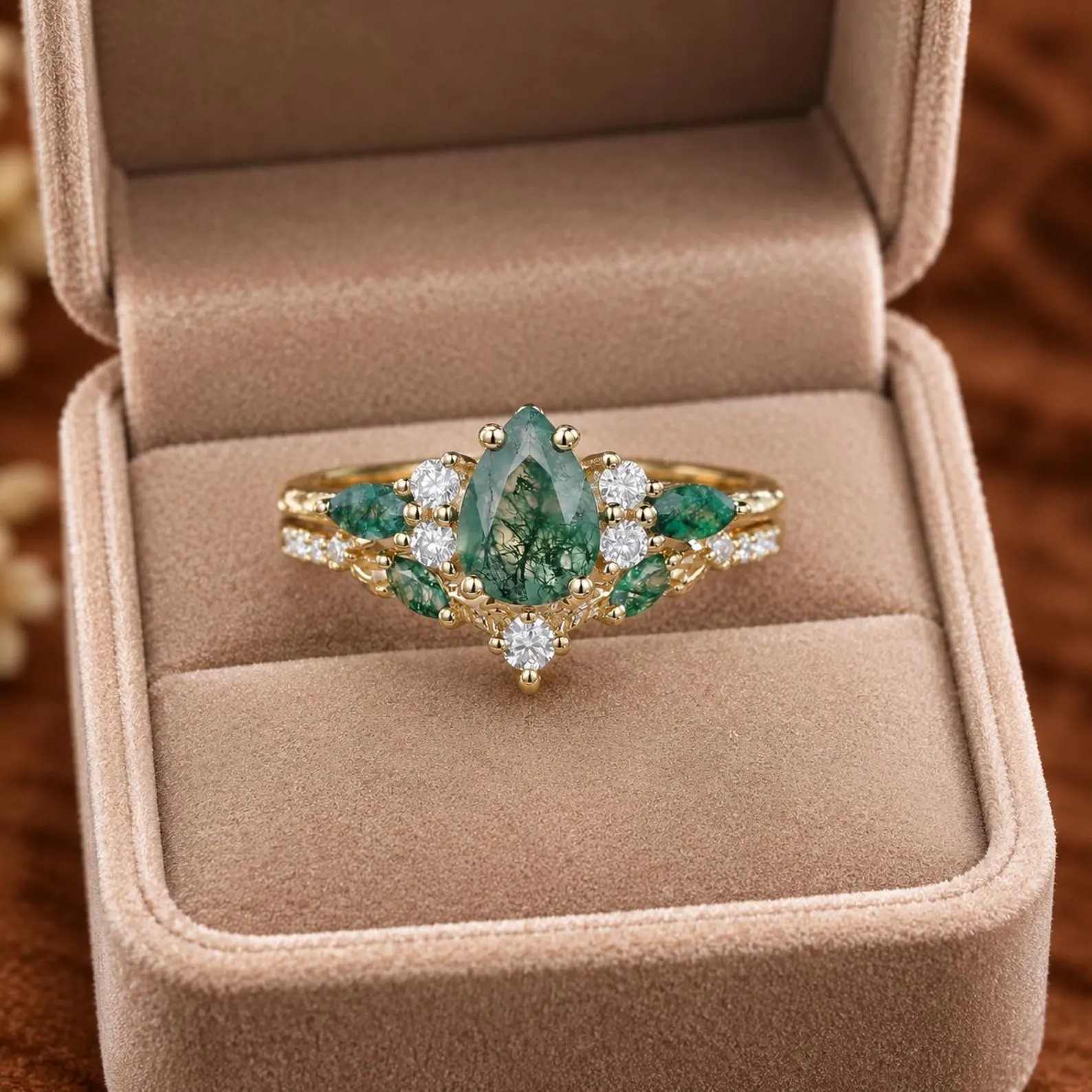 Pear Moss Agate Engagement Ring Set Dainty Solid Gold Green Agate Wedding Ring Diamond Filigree Bridal Set Nature Inspired Promise Ring