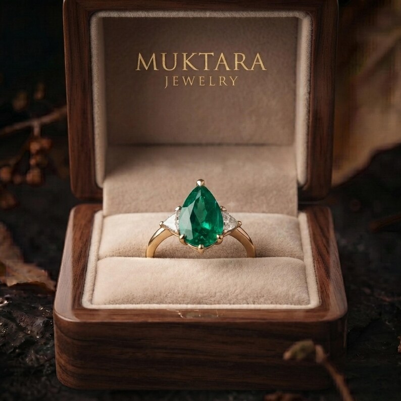 Vintage Pear Cut Emerald Moissanite Engagement Ring, May Birthstone Promise Moissanite Wedding Jewelry, Anniversary Birthday Gifts For Women