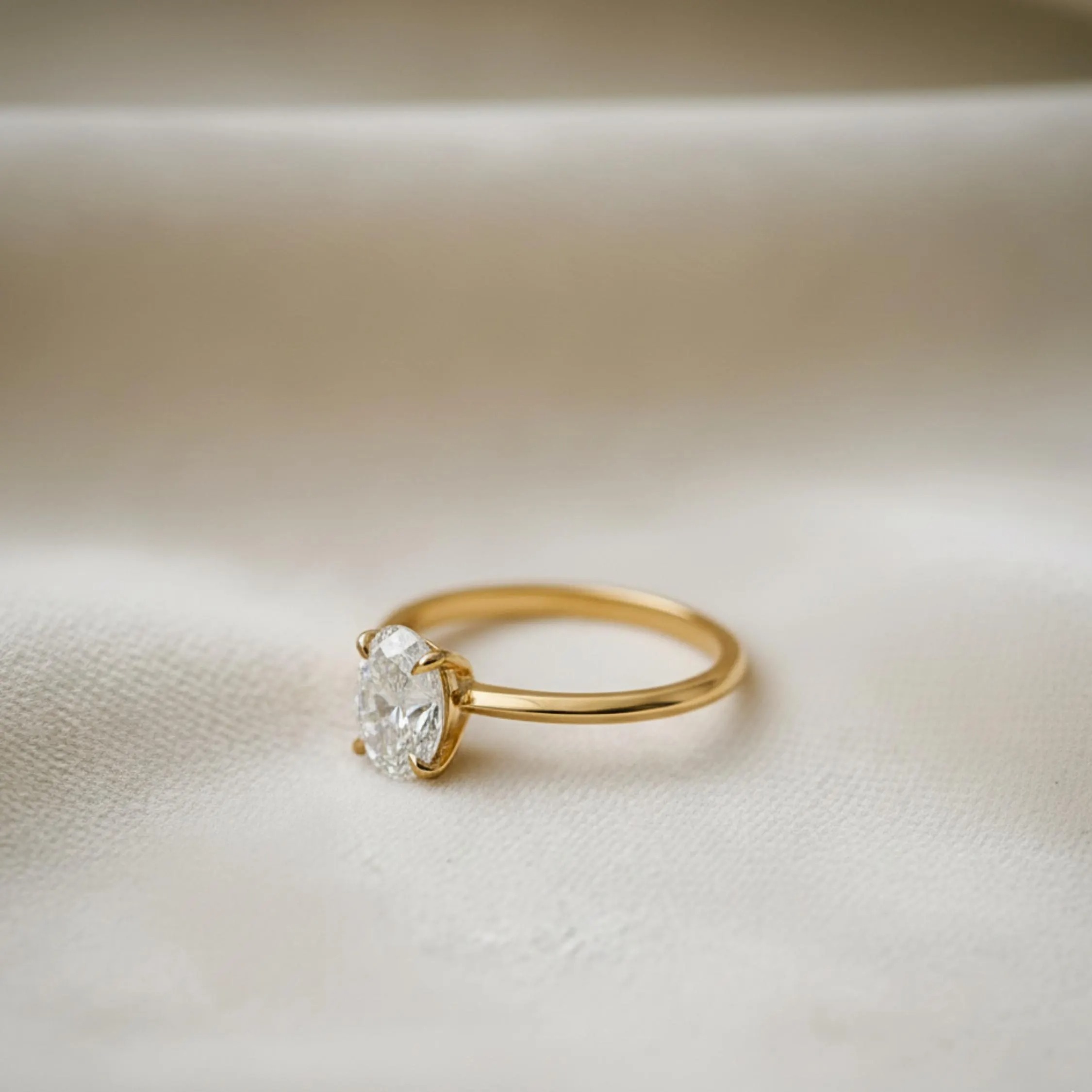 2.50 CT Oval Cut Moissanite Wedding Ring Set, 14k Solid Gold Bridal Engagement Ring Set, Art Deco Matching Band, Birthday Gift, Gift For Her